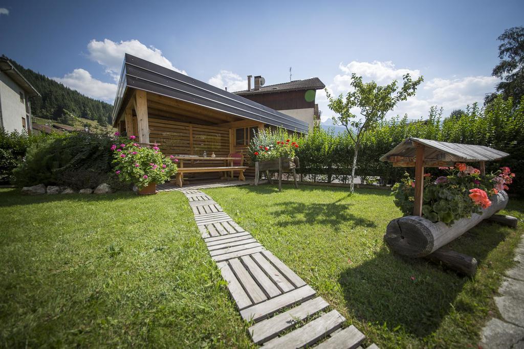 Appartamento Rose Di Bosco Predazzo Exterior foto