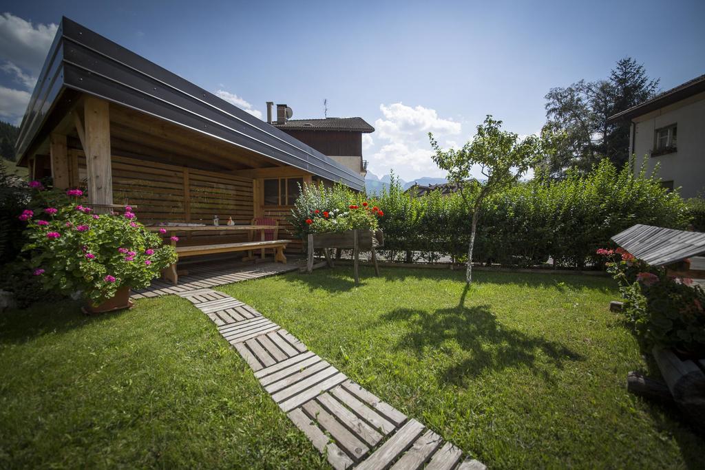 Appartamento Rose Di Bosco Predazzo Exterior foto